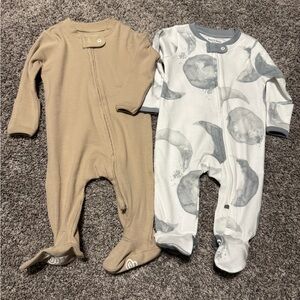 NWOT Burt’s bees sleepers